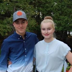 Meet your Posher, Kelly